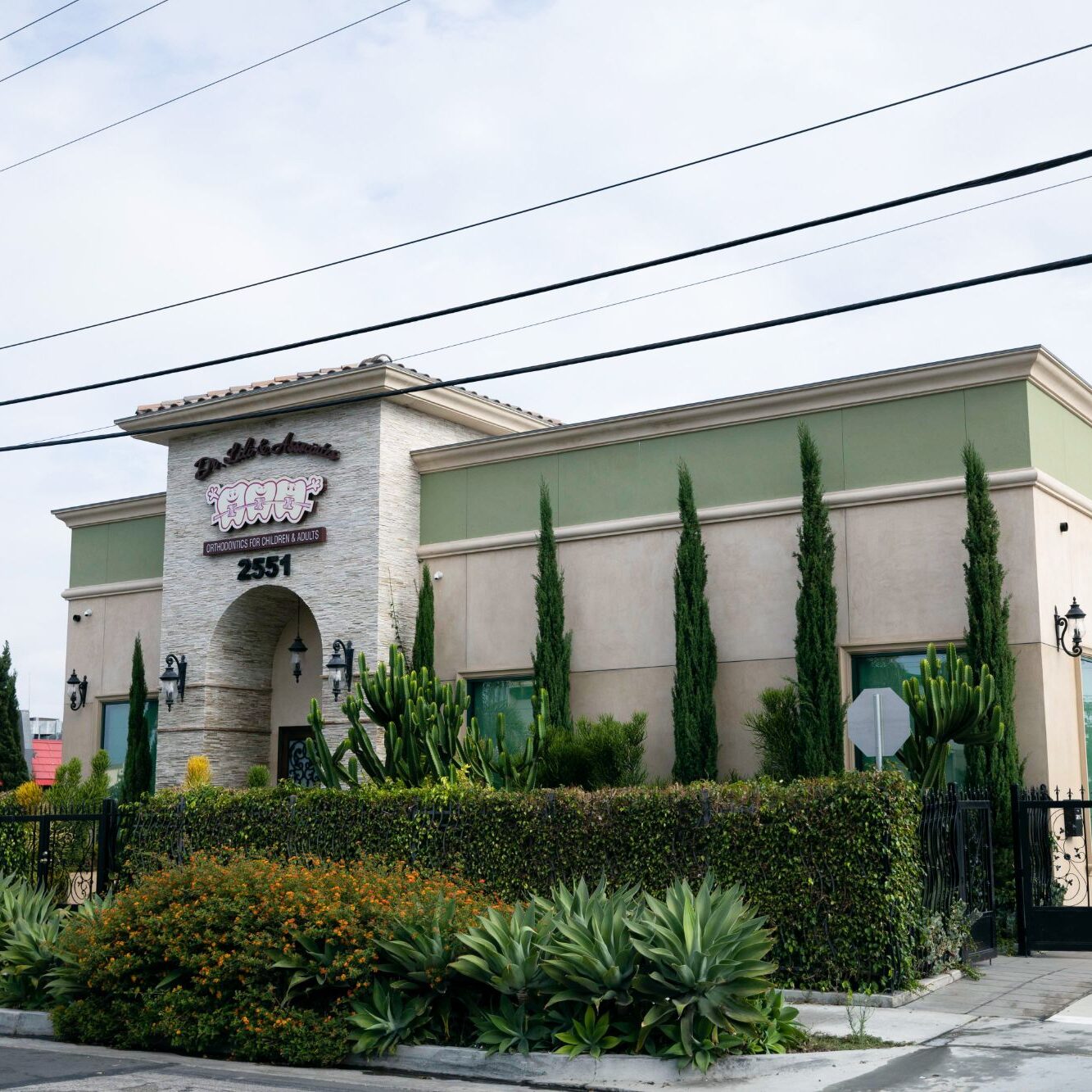 Braces & Invisalign Los Angeles